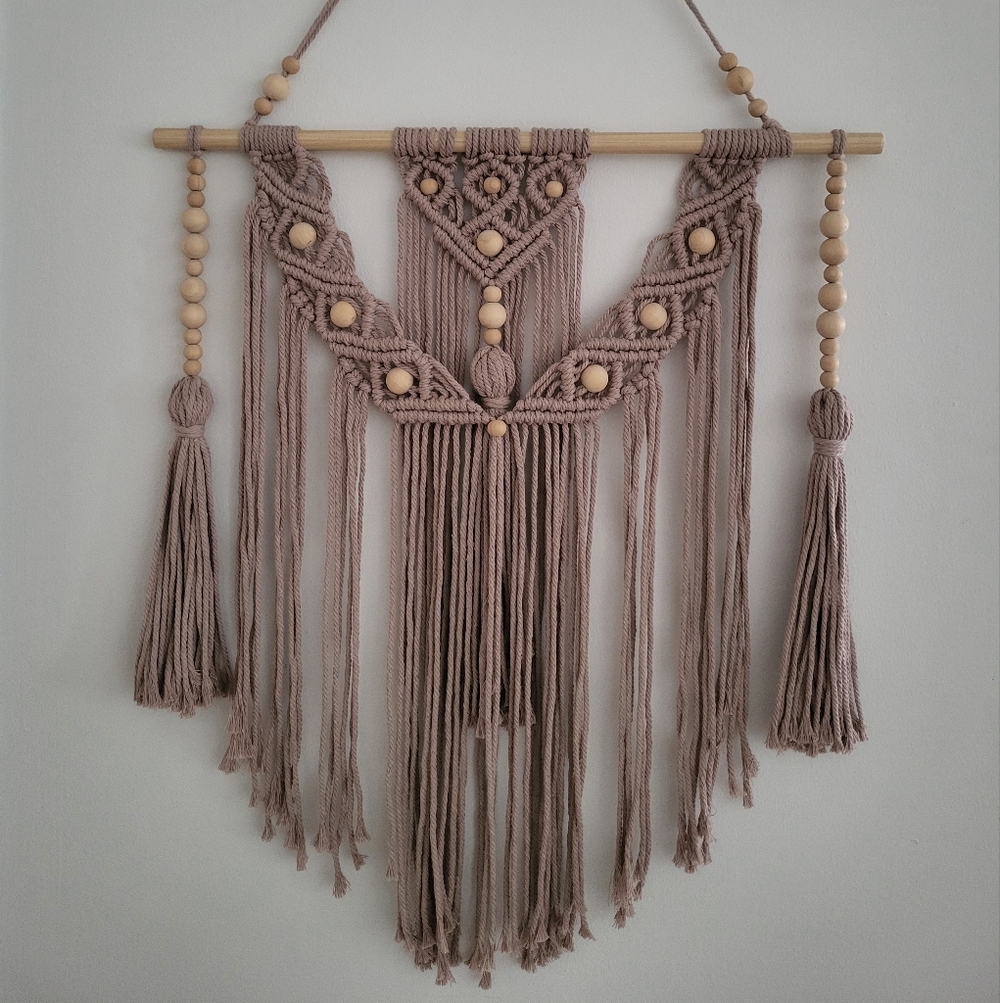 Handmade Elegant Bohemian Macrame Wall Hanging in Beige